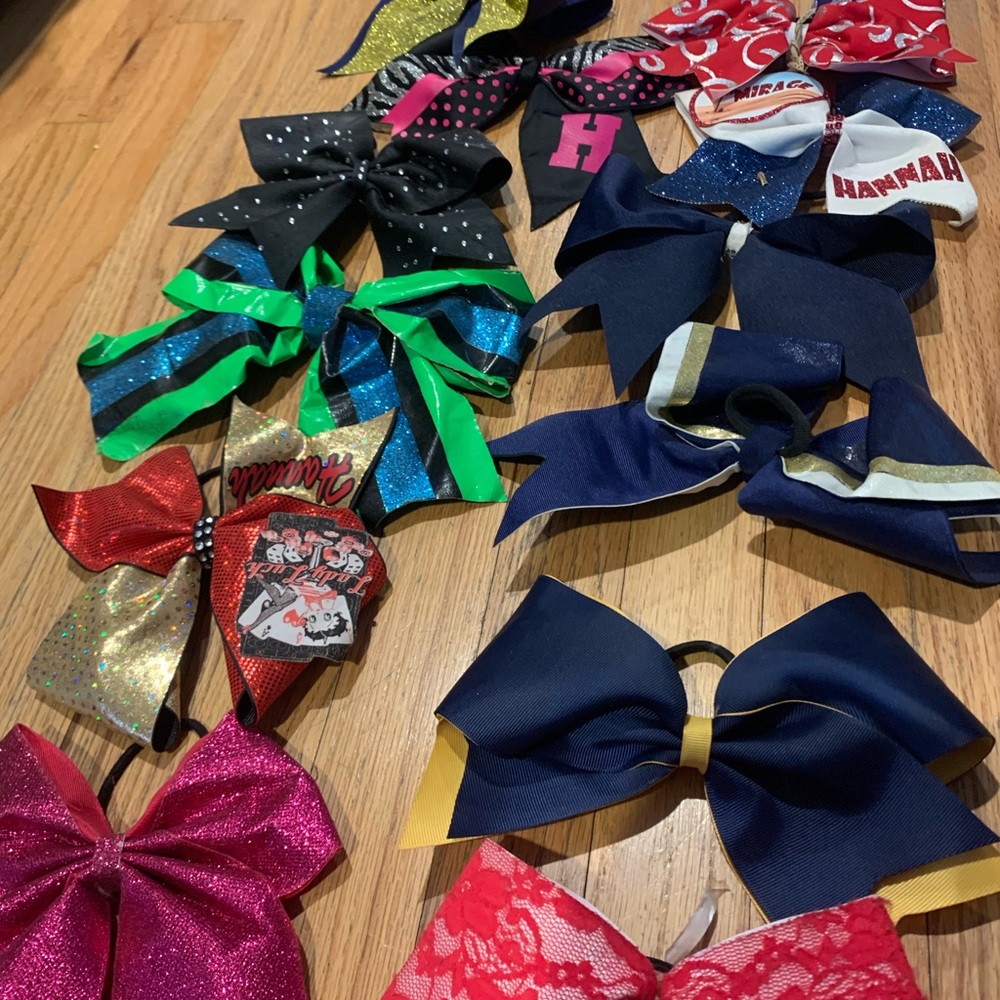 Lot of new or like new cheer bows